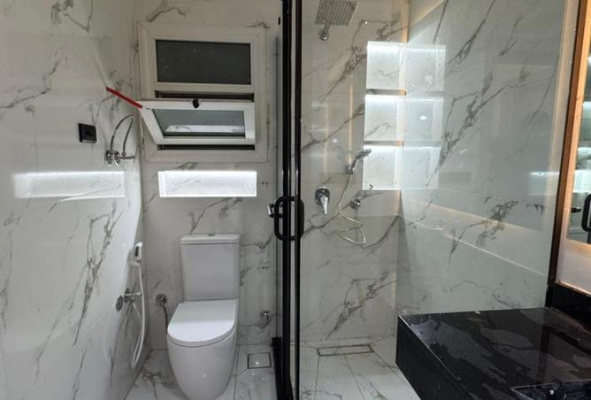 8464691 - Property Image 2