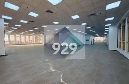 مساحات مكتبية - استوديو - 2 حمامات للايجار في شارع يوسف السباعي - الرحاب المرحلة الأولى - الرحاب - مدينة القاهرة الجديدة - القاهرة