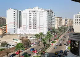 شقة - 3 غرف نوم - 3 حمامات للبيع في شارع فيكتور ايمانويل الثالث - سموحة - حي شرق - الاسكندرية
