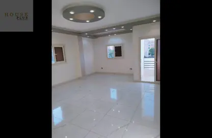 Apartment - 3 Bedrooms - 2 Bathrooms for sale in 13th District - Sheikh Zayed City - Giza