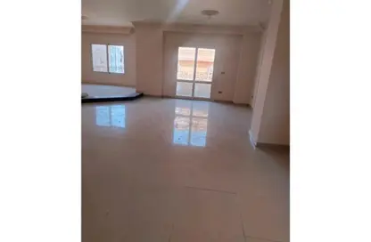 شقة - 3 غرف نوم - 2 حمامات للايجار في مدينة المعراج - زهراء المعادي - حي المعادي - القاهرة