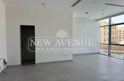Office Space - Studio - 2 Bathrooms for sale in Edge - South Teseen St. - The 5th Settlement - New Cairo City - Cairo