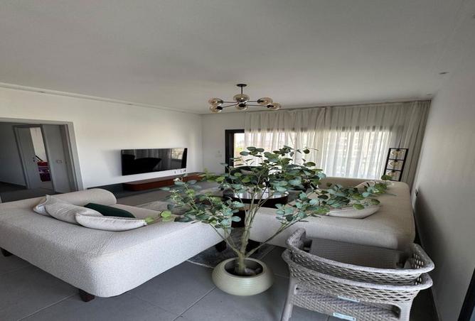 8143355 - Property Main Image