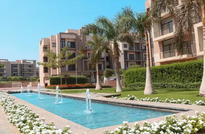 Apartment - 3 Bedrooms - 2 Bathrooms for sale in Moon Residences - Fifth Square - The 5th Settlement - New Cairo City - Cairo