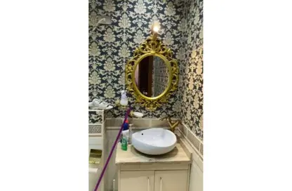 Apartment - 2 Bedrooms - 2 Bathrooms for sale in Kenz - Hadayek October - 6 October City - Giza