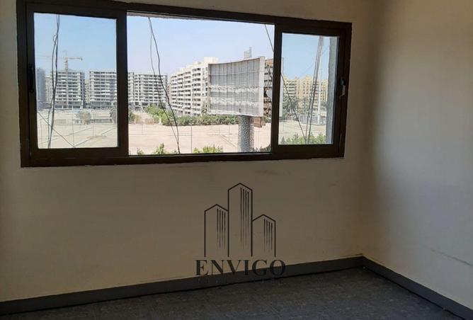8075967 - Property Image 2