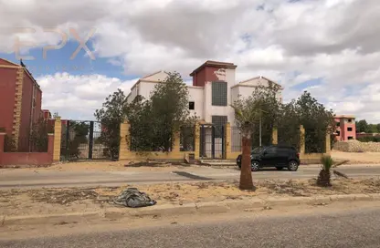 فيلا - 5 غرف نوم - 6 حمامات للبيع في جولف السليمانية - طريق مصر اسكندرية الصحراوي - مدينة 6 أكتوبر - الجيزة