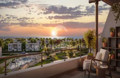 Chalet - 2 Bedrooms - 2 Bathrooms for sale in Hacienda West - Ras Al Hekma - North Coast