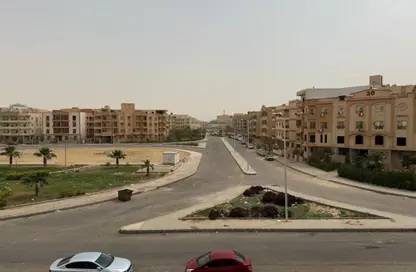 Duplex - 3 Bedrooms - 3 Bathrooms for sale in 3rd Neighborhood - 2nd Area - Shorouk City - Cairo