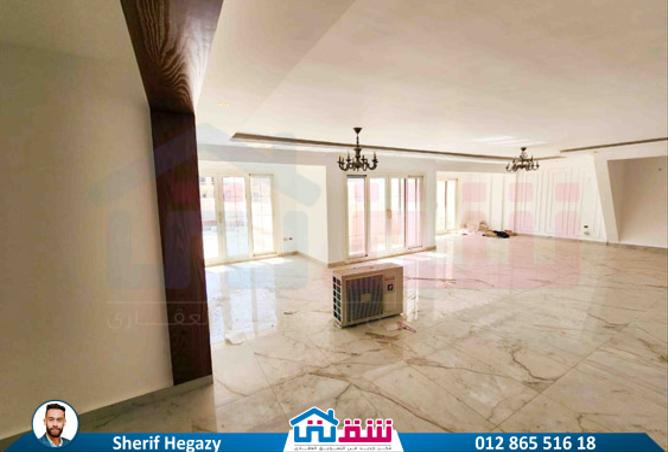 7972858 - Property Image 2