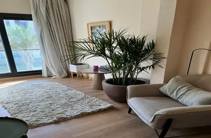 شقة - 2 غرف نوم - 2 حمامات للبيع في جاليريا  مون فالى - المستثمرين الجنوبية - مدينة القاهرة الجديدة - القاهرة