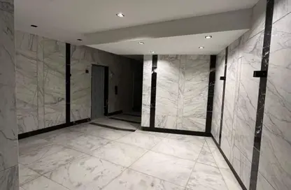 Apartment - 2 Bedrooms - 2 Bathrooms for sale in Rayhanah Avenue - Zahraa El Maadi - Hay El Maadi - Cairo