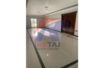 Apartment - 3 Bedrooms - 3 Bathrooms for rent in Mohamed Rahim St. - El Yasmeen 3 - El Yasmeen - New Cairo City - Cairo