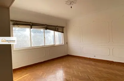 Apartment - 3 Bedrooms - 2 Bathrooms for sale in Al Dokki St. - Al Agouza - Giza