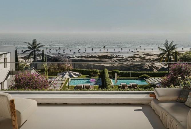 8233030 - Property Image 3