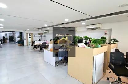 Office Space - Studio - 3 Bathrooms for rent in V90 - North Teseen St. - The 5th Settlement - New Cairo City - Cairo
