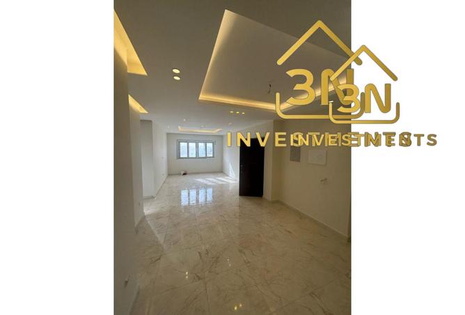 7186023 - Property Image 3