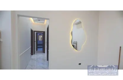 شقة - 2 غرف نوم - 2 حمامات للبيع في جاليريا  مون فالى - المستثمرين الجنوبية - مدينة القاهرة الجديدة - القاهرة