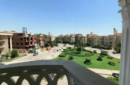 Duplex - 6 Bedrooms - 7 Bathrooms for sale in Street28 - District 5 - The 5th Settlement - New Cairo City - Cairo