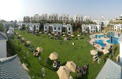 Villa - 5 Bedrooms - 6 Bathrooms for sale in Mountain View 1 - 5th Settlement Compounds - The 5th Settlement - New Cairo City - Cairo