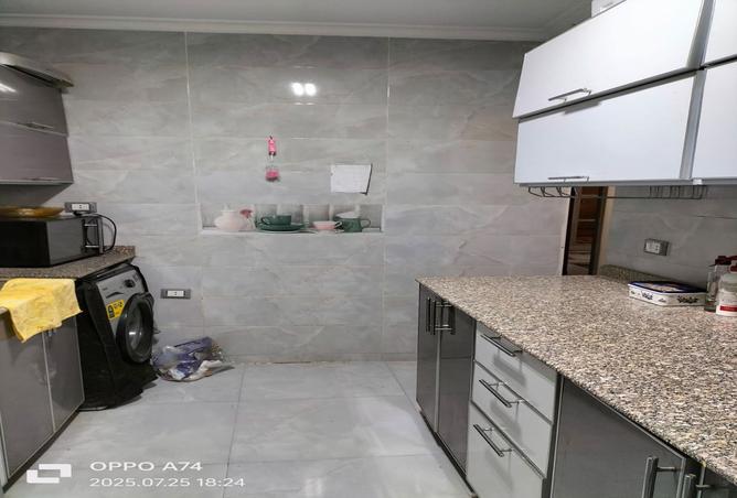 7992490 - Property Image 3