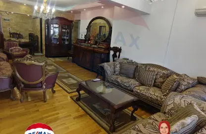 Apartment - 2 Bedrooms - 2 Bathrooms for sale in Saba Basha - Hay Sharq - Alexandria