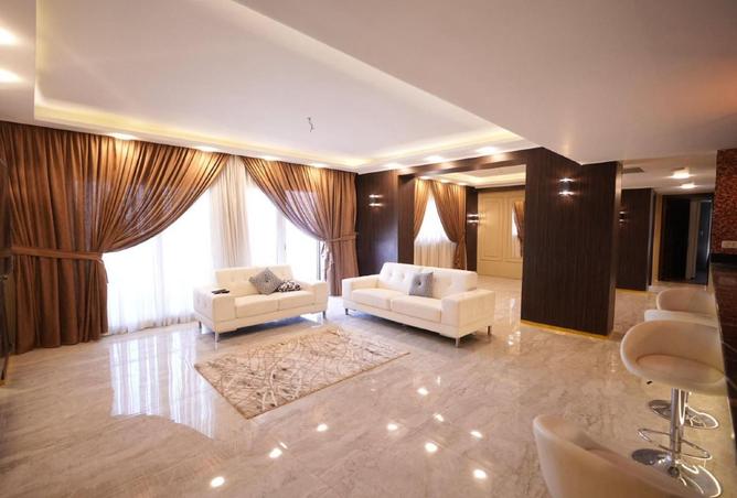 8525764 - Property Image 2