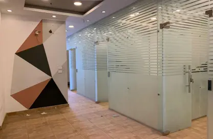 مساحات مكتبية - استوديو - 1 حمام للايجار في شارع مجمع البنوك - شارع التسعين الجنوبي - التجمع الخامس - مدينة القاهرة الجديدة - القاهرة