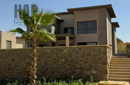 Villa - 5 Bedrooms - 5 Bathrooms for sale in Swan Lake Residence - 5th Settlement Compounds - The 5th Settlement - New Cairo City - Cairo