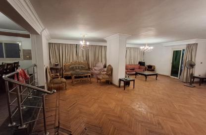 Apartment - 3 Bedrooms - 2 Bathrooms for sale in Eshak Yaekoob St. - Almazah - Heliopolis - Masr El Gedida - Cairo