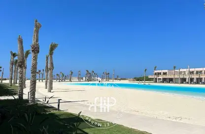 تاون هاوس - 2 غرف نوم - 2 حمامات للبيع في غزالة باي - قسم الضبعة - الساحل الشمالي