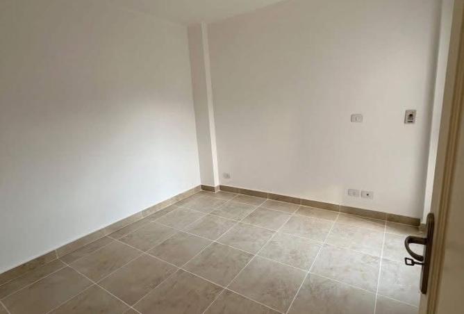 8372070 - Property Image 2