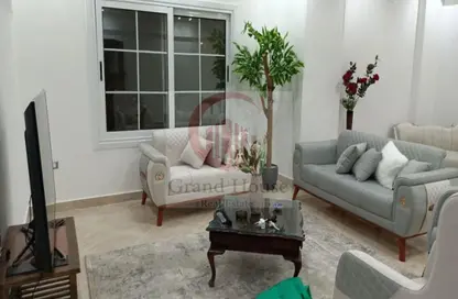 Apartment - 3 Bedrooms - 3 Bathrooms for rent in Al Narges 3 - Al Narges - New Cairo City - Cairo