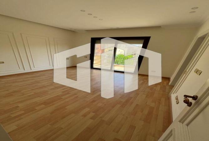 7976336 - Property Main Image