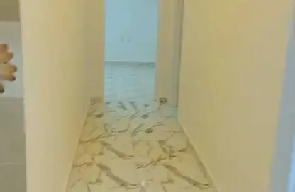 Apartment - 3 Bedrooms - 1 Bathroom for rent in Area D - Ganoob El Acadimia - New Cairo City - Cairo