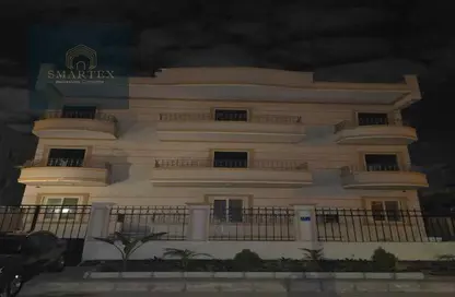 Apartment - 3 Bedrooms - 2 Bathrooms for sale in 5th Neighborhood - 3rd District East - Shorouk City - Cairo