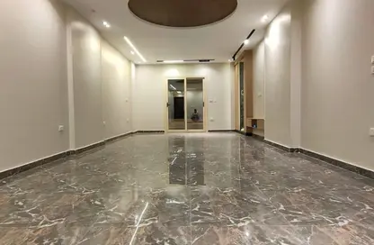 Apartment - 3 Bedrooms - 2 Bathrooms for sale in Gate 2 - Ahmose - Hadayek El Ahram - Giza