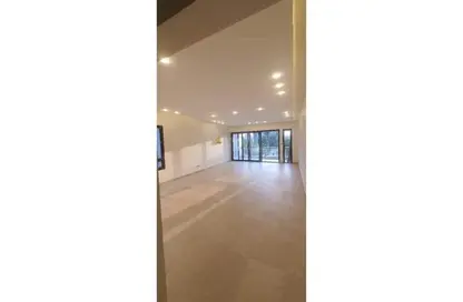 شقة - 3 غرف نوم - 3 حمامات للبيع في 16 وان - كمبوندات الشيخ زايد - الشيخ زايد - الجيزة