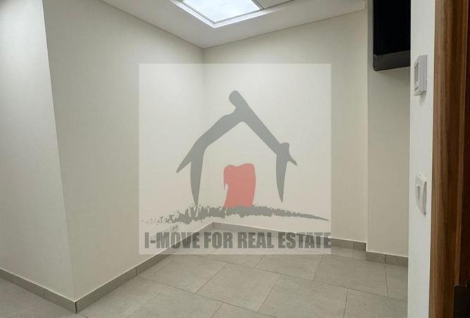 8028592 - Property Image 3