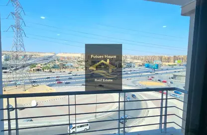 Office Space - Studio - 3 Bathrooms for rent in 10th Sector - Zahraa El Maadi - Hay El Maadi - Cairo