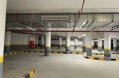 Retail - Studio - 2 Bathrooms for rent in 16th District - Sheikh Zayed City - Giza