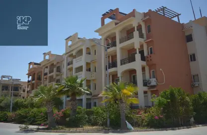 Chalet - 2 Bedrooms - 2 Bathrooms for sale in Emirates Heights - Qesm Ad Dabaah - North Coast