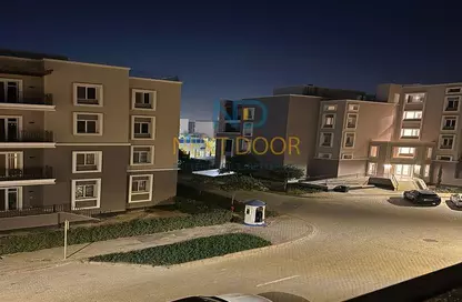 Apartment - 2 Bedrooms - 2 Bathrooms for rent in October Plaza - 6 October Compounds - 6 October City - Giza