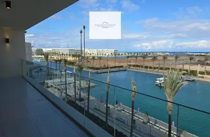 شاليه - 3 غرف نوم - 3 حمامات للبيع في مراسي - سيدي عبد الرحمن - الساحل الشمالي