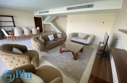 Penthouse - 4 Bedrooms - 5 Bathrooms for sale in Lake View Residence - 5th Settlement Compounds - The 5th Settlement - New Cairo City - Cairo