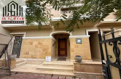 فيلا - 4 غرف نوم - 4 حمامات للايجار في ميدوز بارك - كمبوندات الشيخ زايد - الشيخ زايد - الجيزة