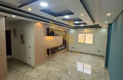 شقة - 3 غرف نوم - 1 حمام للايجار في شارع المهندس احمد كمال حمدي - الحي السادس عشر - الشيخ زايد - الجيزة