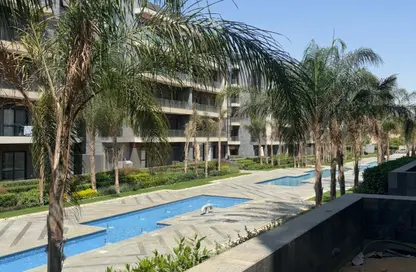 Apartment - 2 Bedrooms - 2 Bathrooms for sale in El Patio Oro - 5th Settlement Compounds - The 5th Settlement - New Cairo City - Cairo