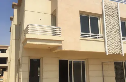 منزل مزدوج - 4 غرف نوم - 4 حمامات للبيع في جدار - كمبوندات 6 أكتوبر - مدينة 6 أكتوبر - الجيزة