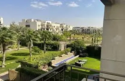 فيلا - 5 غرف نوم - 5 حمامات للبيع في زايد 2000 - الحي الرابع - الشيخ زايد - الجيزة